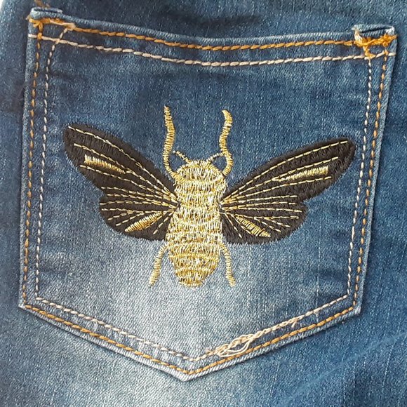 VIGOSS girl’s “Bee Happy” ankle skinny blue jeans (7) - Picture 6 of 9